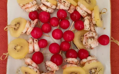 کیوی آماده سورت و صادرات در فصل برداشت
